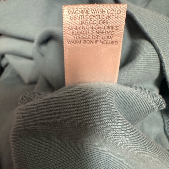 Christopher & Banks Cotton Fitted Teal Long Sleeve Top size Medium - Picture 9 of 9